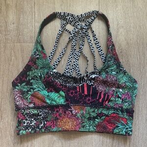 Lululemon Strappy Floral Sports Bra Size 8 Yoga Running Training